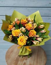 Букет цветов из:  Альстромерии и Розы #REPLACE_PRED# Панкрушихе