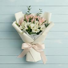 Букет цветов из:  Альстромерии #REPLACE_PRED# Панкрушихе