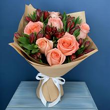 Букет цветов из:  Розы и Альстромерии в Панкрушихе