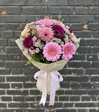 Букет цветов из:  Герберы и Хризантемы #REPLACE_PRED# Панкрушихе
