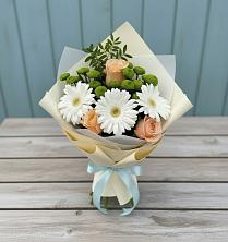 Букет цветов из:  Герберы, Розы и Хризантемы в Панкрушихе