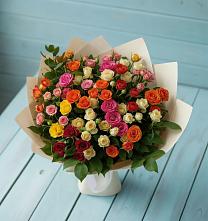 Букет Микс из разноцветных кустовых роз в Панкрушихе